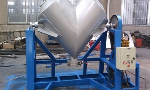 V型混合機是如何運動的